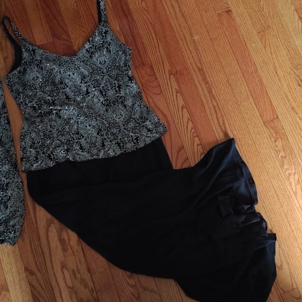 Alex Evening dress and bowlero